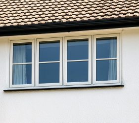 Flush Sash uPVC Window System for Arts & Crafts Style Home Renovation