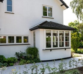 Flush Sash uPVC Window System for Arts & Crafts Style Home Renovation