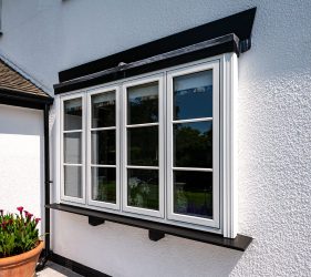 Flush Sash uPVC Window System for Arts & Crafts Style Home Renovation