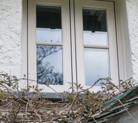 Timber Effect PVCu Windows with Wood Style Cream Finish and Cottage Bar