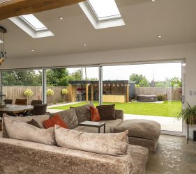 Smart Sliding Aluminium Glazed Patio Doors in Painswick RAL 7038